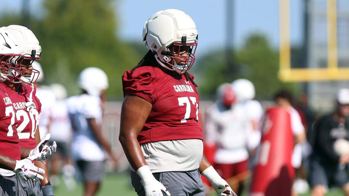 South Carolina football's Jatavius Shivers during an August 2025 preseason practice.