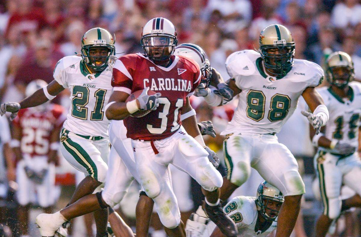 Demetris Summers played one of his best games at USC against UAB his freshman season (161 rushing yards, three scores). He had 748 total yards and five total touchdowns that first college season in 2003. That dropped to 552 total yards and two scores as a sophomore.