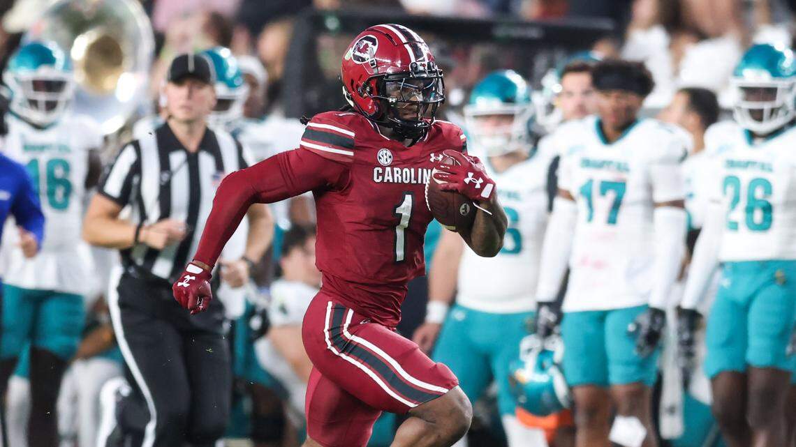 South Carolina running back Rahsul Faison (1) 