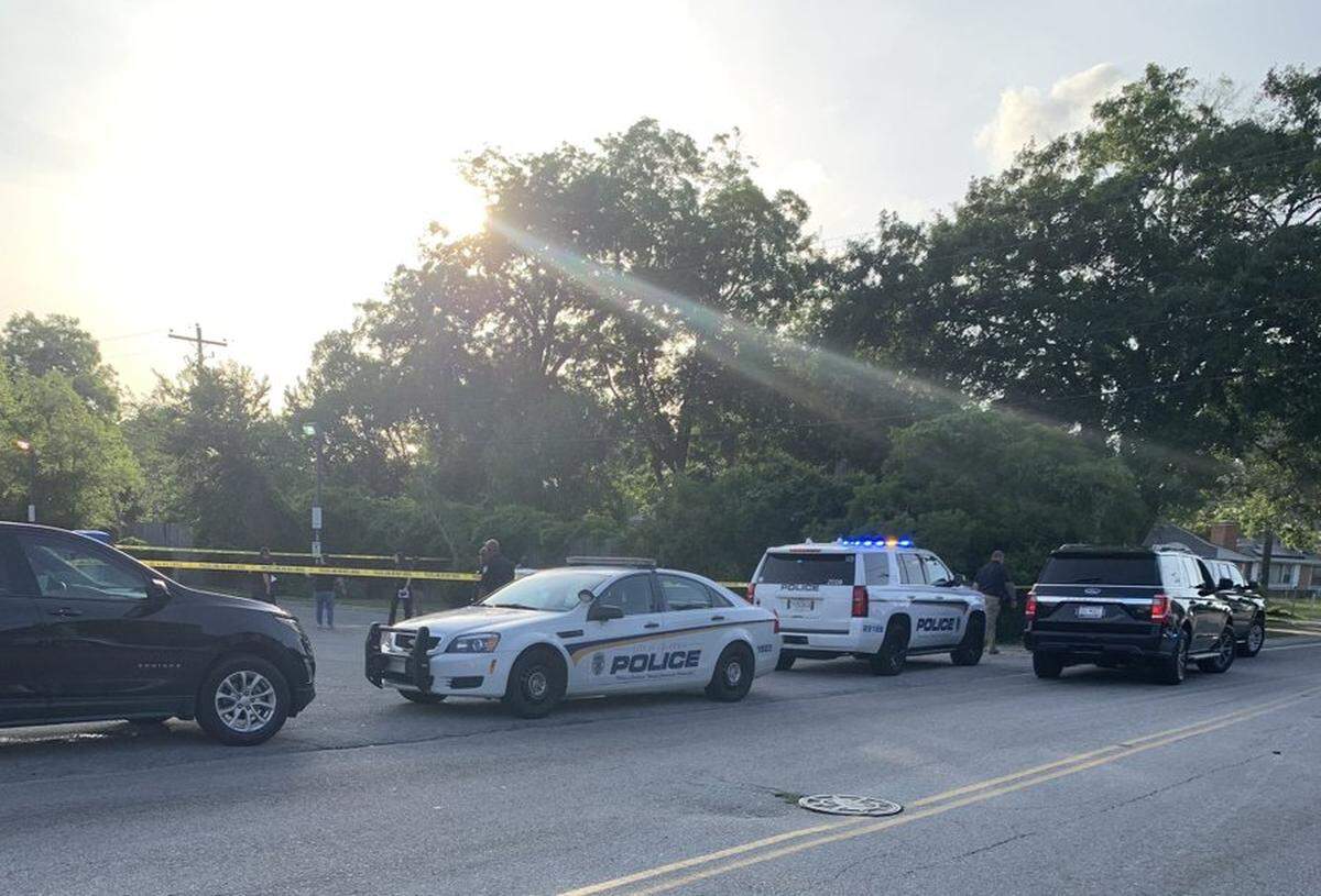 The Columbia Police Department is investigating a fatal stabbing.