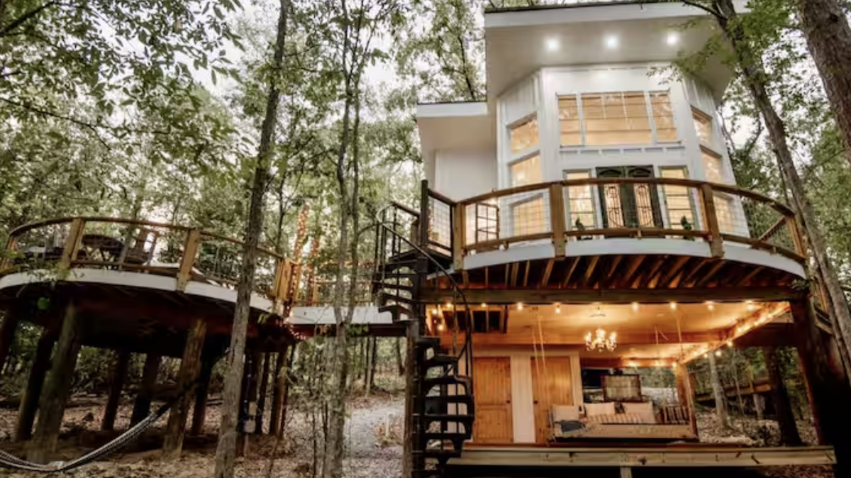 The most desired home in SC on Airbnb is this home in the trees on Lake Greenwood.
