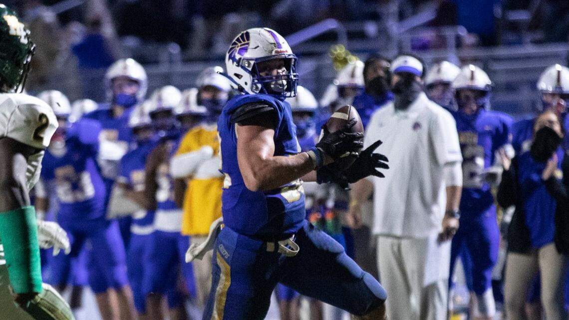 What Beamer, USC are telling Coastal Carolina football commitment