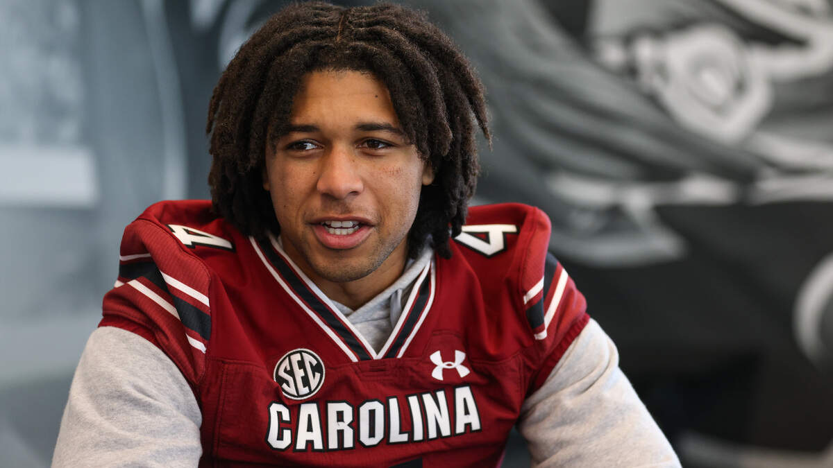 South Carolina Gamecock quarterback Robby Ashford