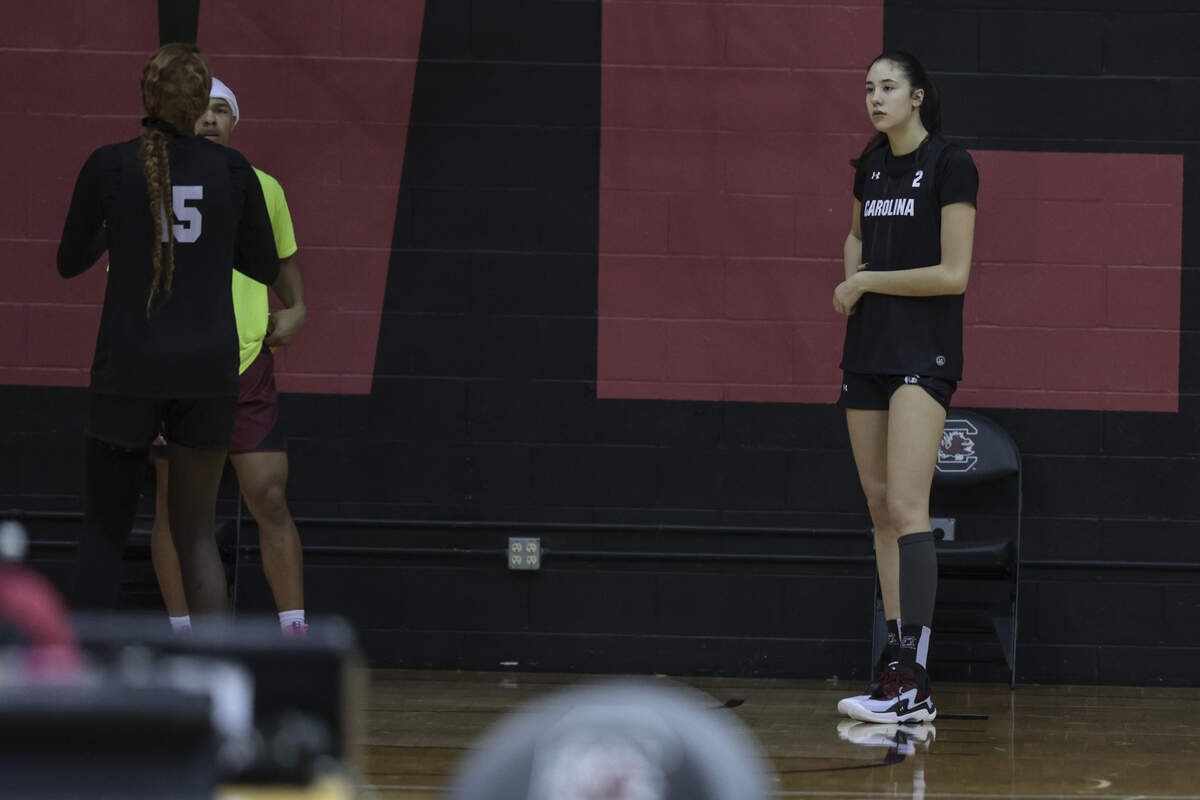 Alicia Tournebize practices on Wednesday, Jan. 7, 2026. The Gamecocks’ newest team member recently arrived in the state from France.