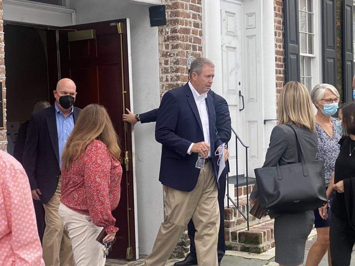 Former Palmetto State Bank CEO Russell Laffitte walks out of the federal courthouse in Charleston, S.C., on Wednesday, Aug. 24, 2022, after he was arraigned on a new fraud charge.