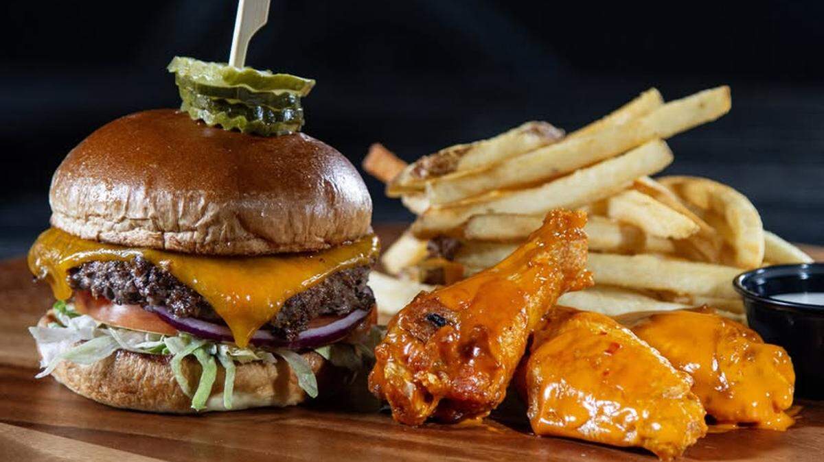 Beef ‘O’ Brady’s restaurant at 4561 Hardscrabble Road in northeast Columbia will reopen on March 10, 2025.