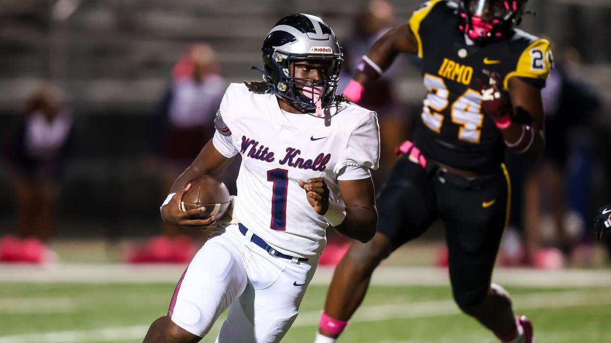 White Knoll Timberwolves QB Jhais McKiever (1) scrambles during the game between the White Knoll Timberwolves at the Irmo Yellow Jackets, Friday night, 10/17/25.