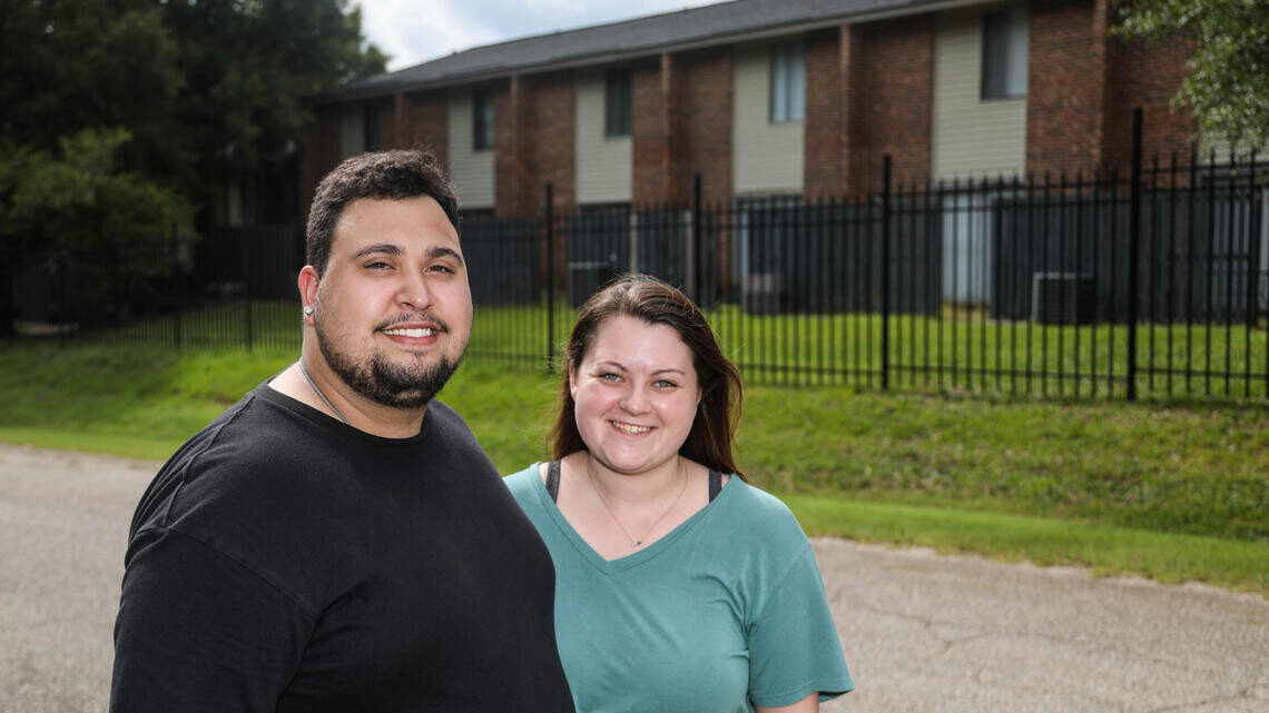 Columbia couple left with ‘absolutely nothing’ after fleeing asbestos-filled apartment