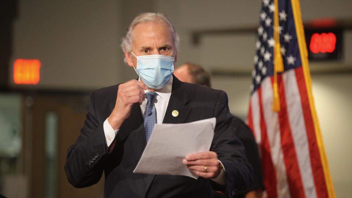 As SC becomes COVID-19 hotspot, McMaster still won’t issue statewide mask mandate