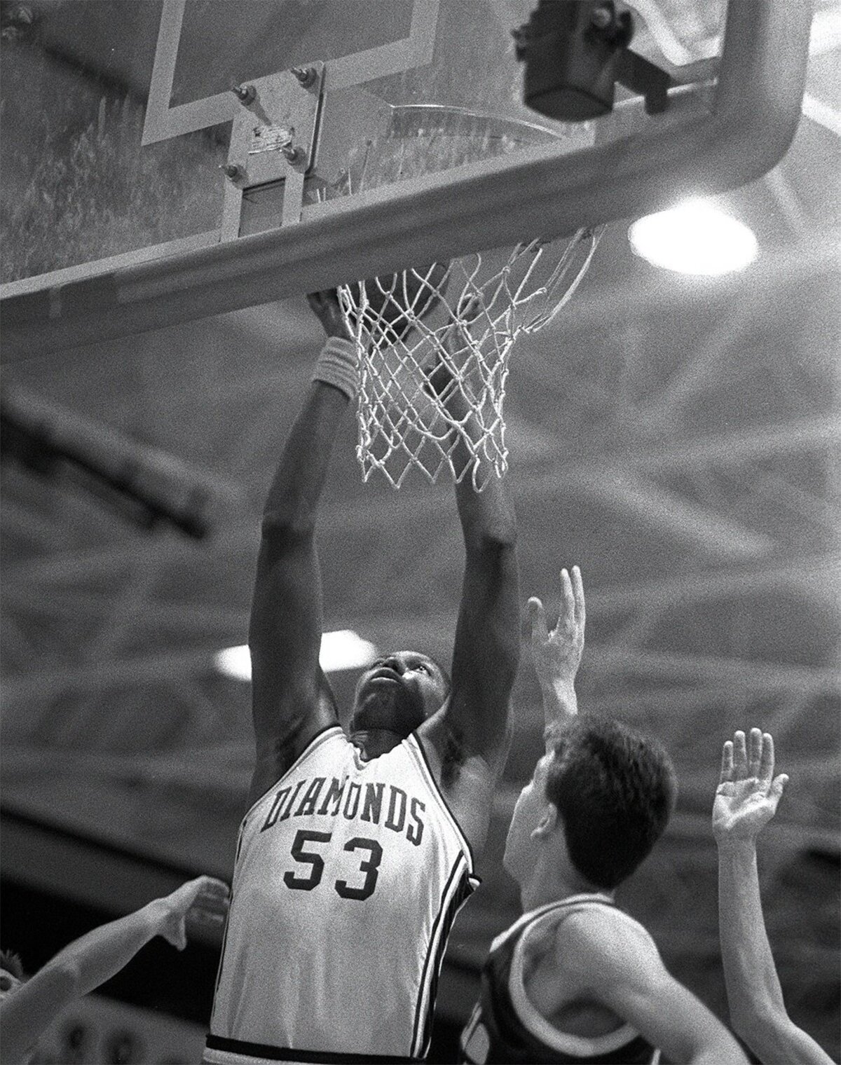 Back when big men ruled the sport, Stanley Roberts was the center on Lower Richland High School’s back-to-back state title teams from 1986-88.