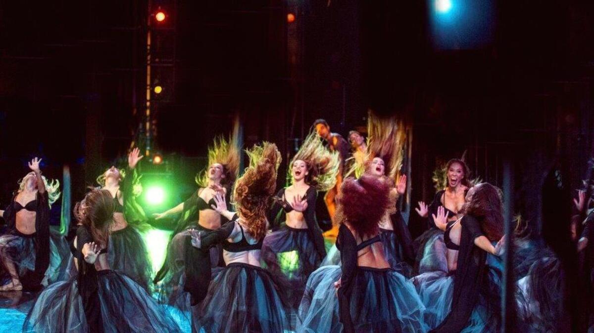 Based on Bram Stoker’s classic, the eerie, ghoulish performance of Columbia City Ballet’s “Dracula” is packed with spine-chilling effects, seductive costumes and gripping choreography.