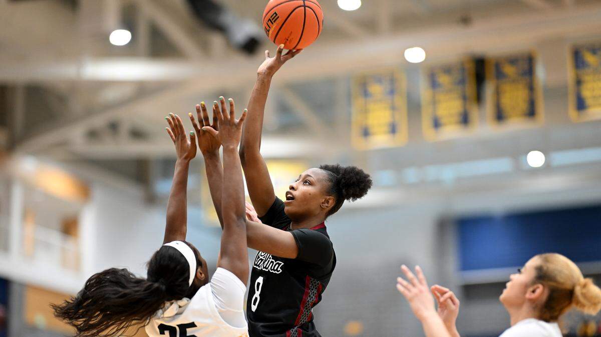 Joyce Edwards #8 of the South Carolina Gamecocks shoots the ball in the second quarter against Shanaii Gamble #25 of the Coppin State Eagles at Physical Education Complex on January 18, 2026 in Baltimore, Maryland.