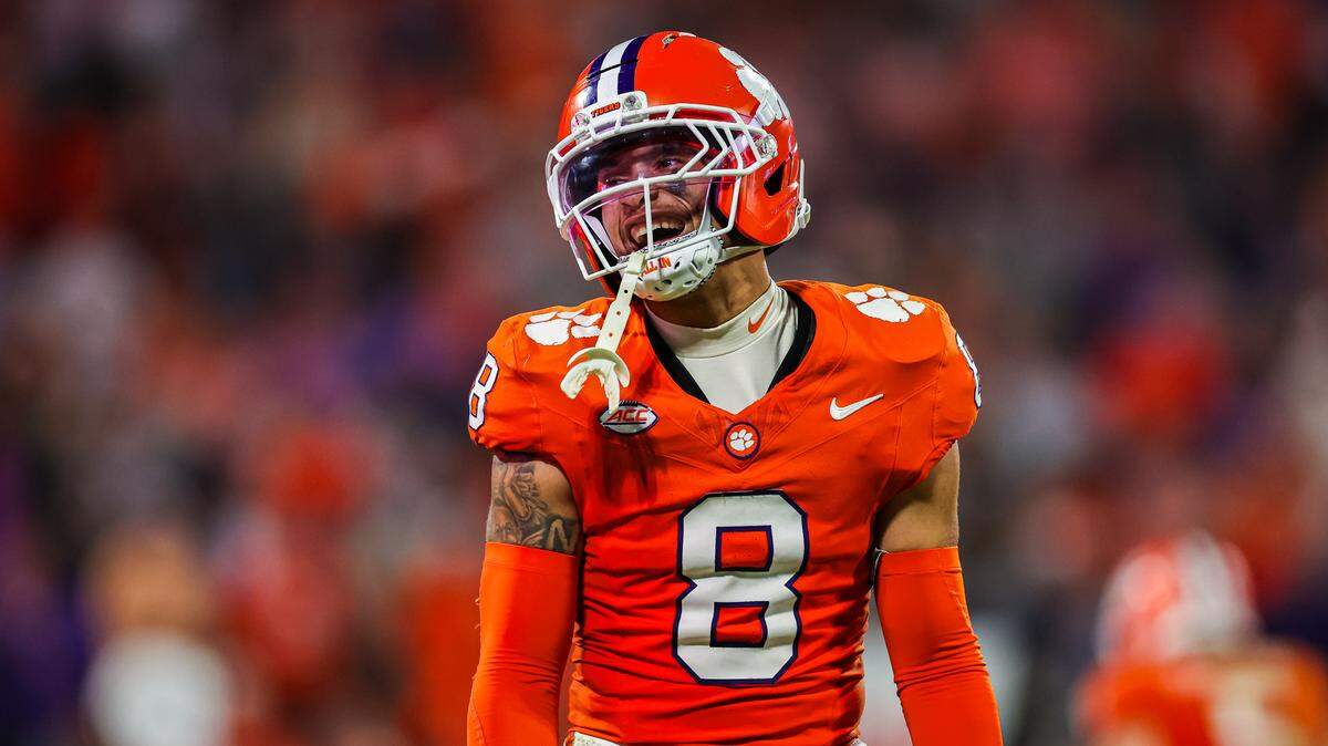 Clemson CB Avieon Terrell (8)