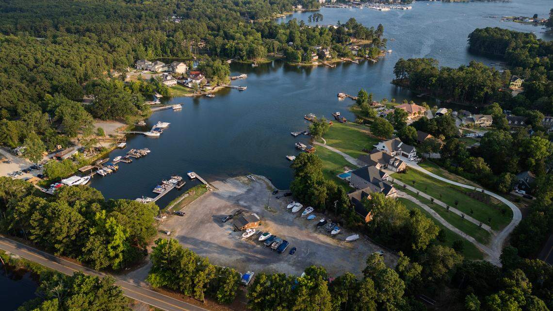 Boats, beaches, sights and bites: Your guide to Lake Murray this summer