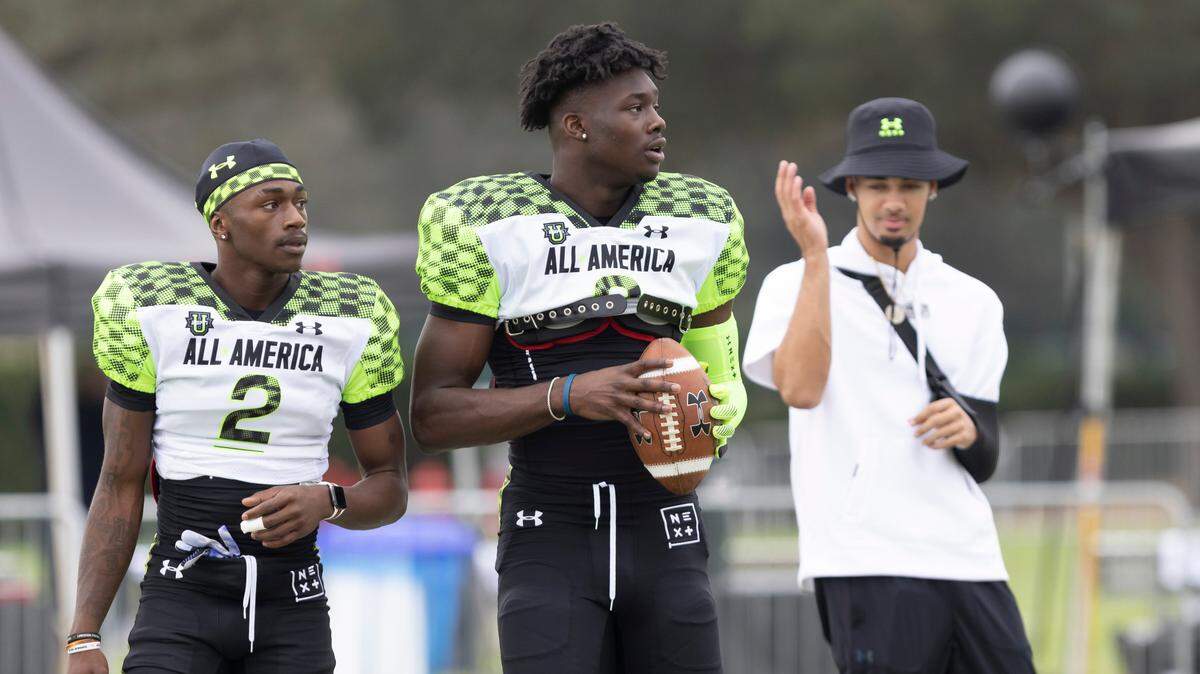 Nyckoles Harbor (8), who is playing in the 2023 Under Armour Next All-America Football Game, practices at the ESPN Wild World of Sports in Kissimmee, FL on Sunday, Jan. 1, 2023.