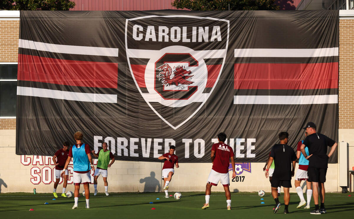 South Carolina players warm up before the Gamecocks’ game against Tigers in Columbia on Friday, August 30, 2024.