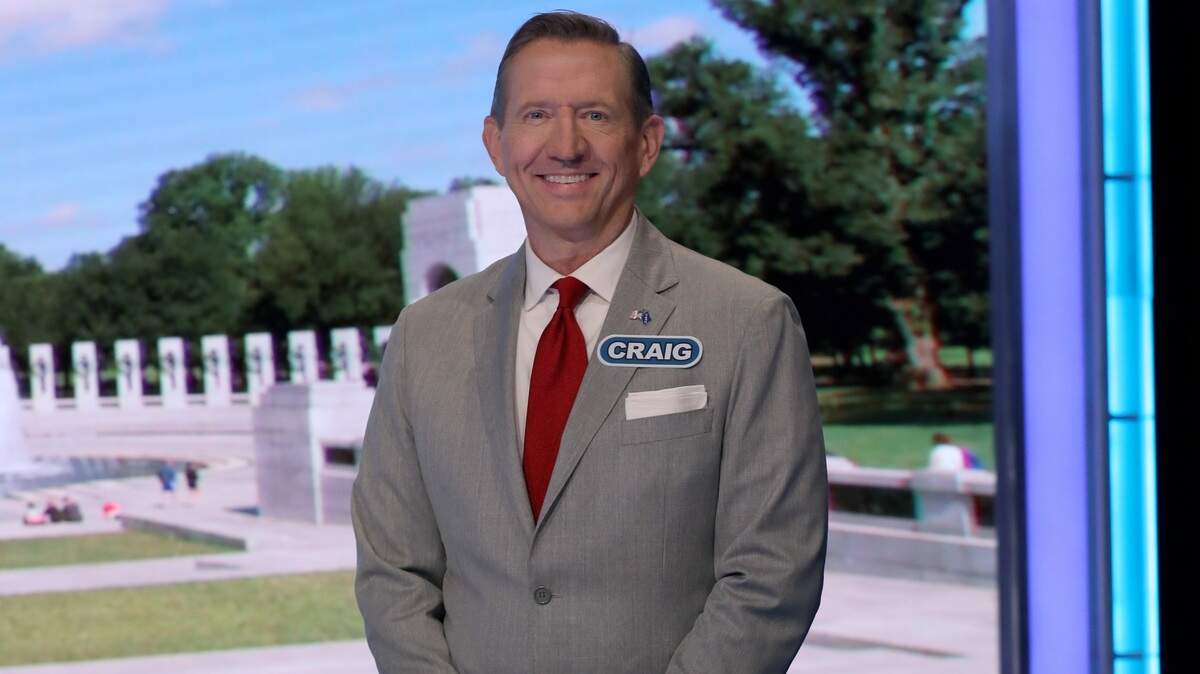 Craig Augenstein, a Navy veteran from Columbia, SC, will appear on “Wheel of Fortune” on Friday, Nov. 8.