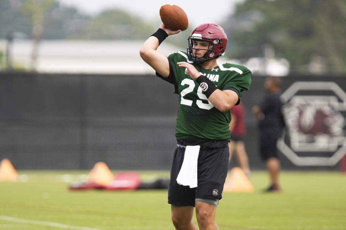 Zeb Noland, at first wearing a No. 25 jersey, practices on Aug. 25, 2021. 