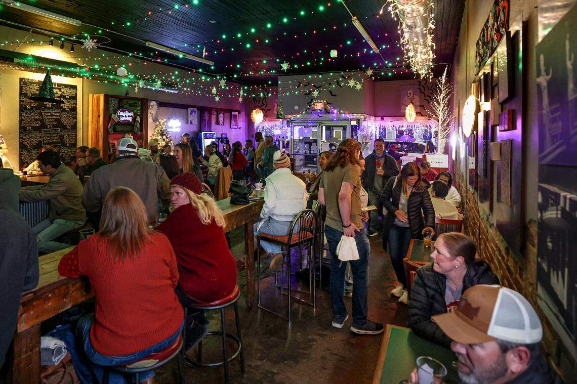 The Keg Cowboy on Lexington’s Main Street is packed with patrons on Friday Dec. 6, 2024.