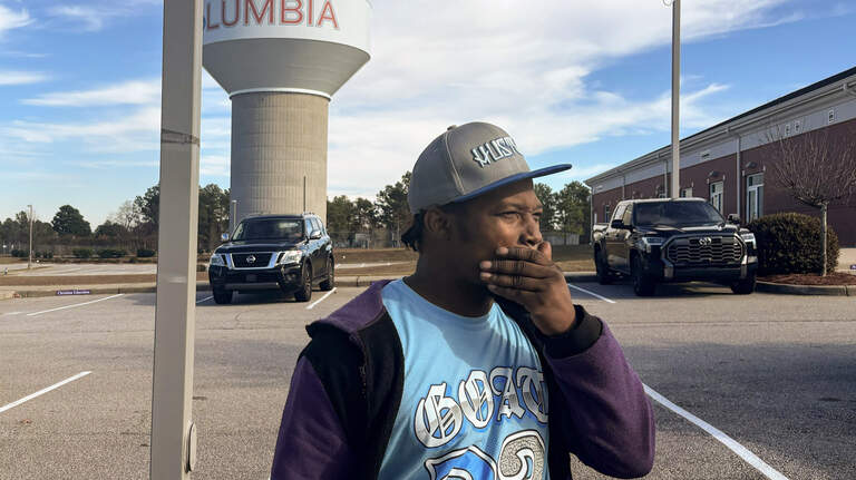 A Columbia church advertised financial help. Then dozens were turned away. Why?