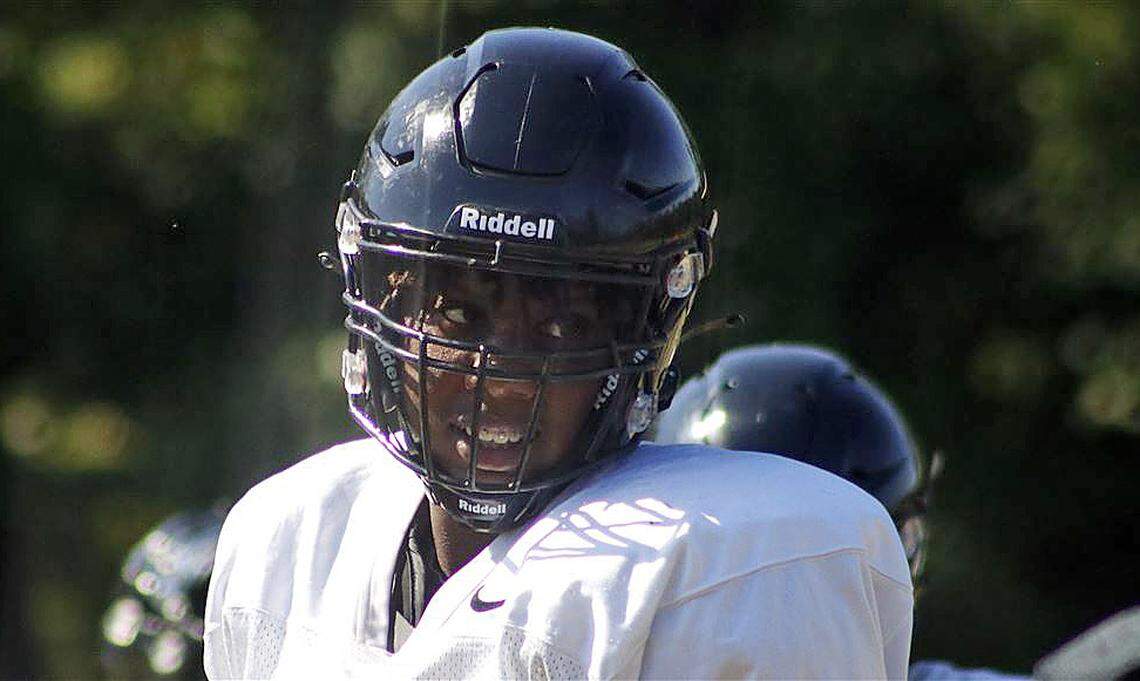 Four-star offensive tackle Josiah Thompson visited South Carolina on Thursday for an OL-DL camp. He’s rated among the best players in the 2024 class.