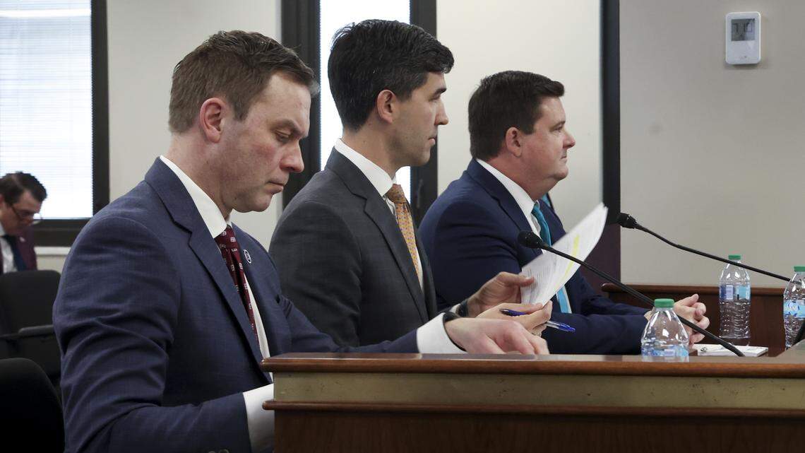 USC, Clemson win fight to keep NIL revenue-sharing contracts, sports split from public