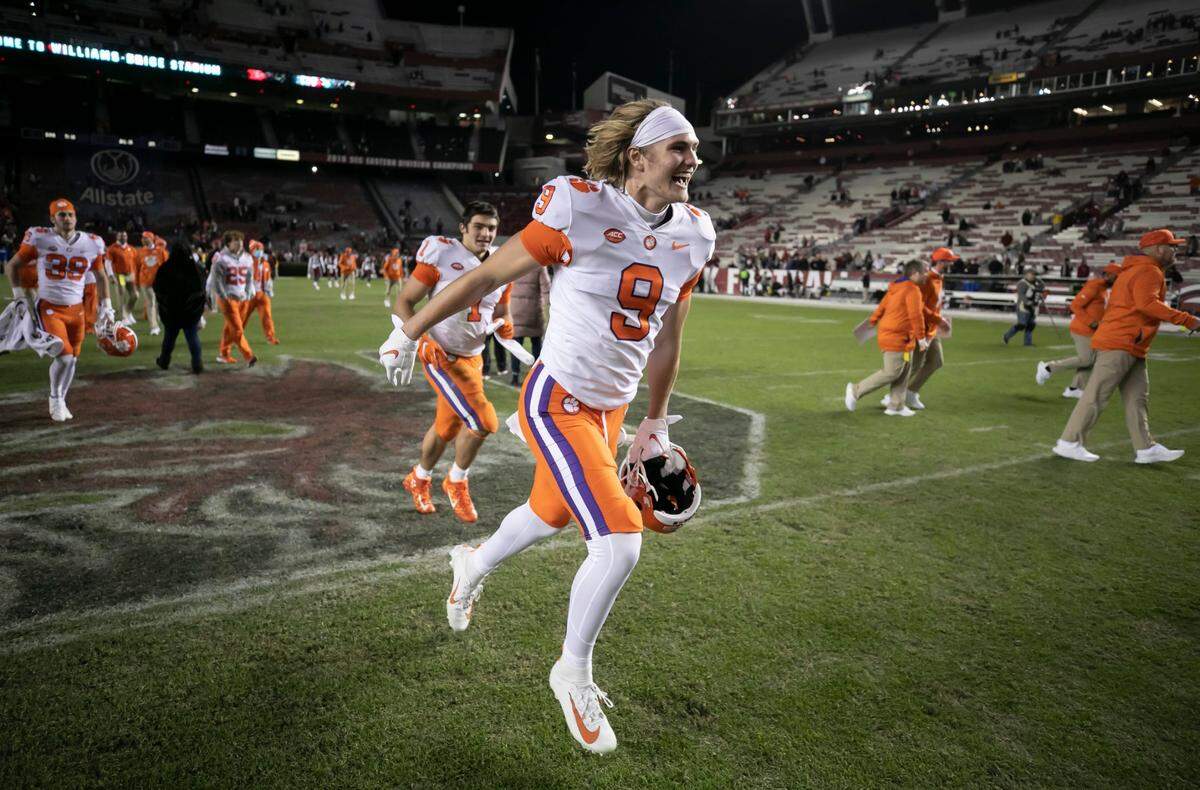 Jake Briningstool reacts to Clemson’s win over USC following the Gamecocks’ game against Clemson at Williams-Brice Stadium on Saturday, November 27, 2021.