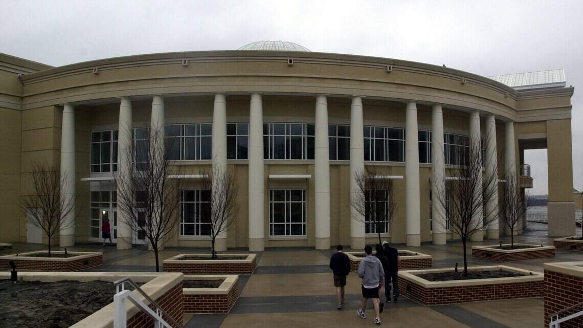Strom Thurmond Gym: Ultimate Fitness Tips for Maximum Gains
