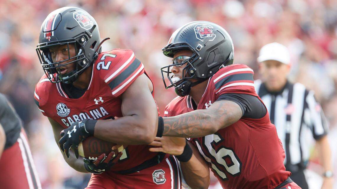 South Carolina running back Oscar Adaway III (27) receives the ball from South Carolina quarterback LaNorris Sellers (16) during the game against Old Dominion at Williams-Brice Stadium on Saturday, August 31, 2024.