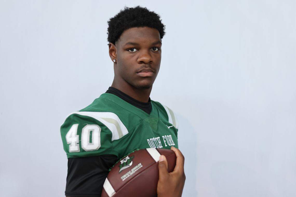 Dutch Fork senior linebacker Josh Smith