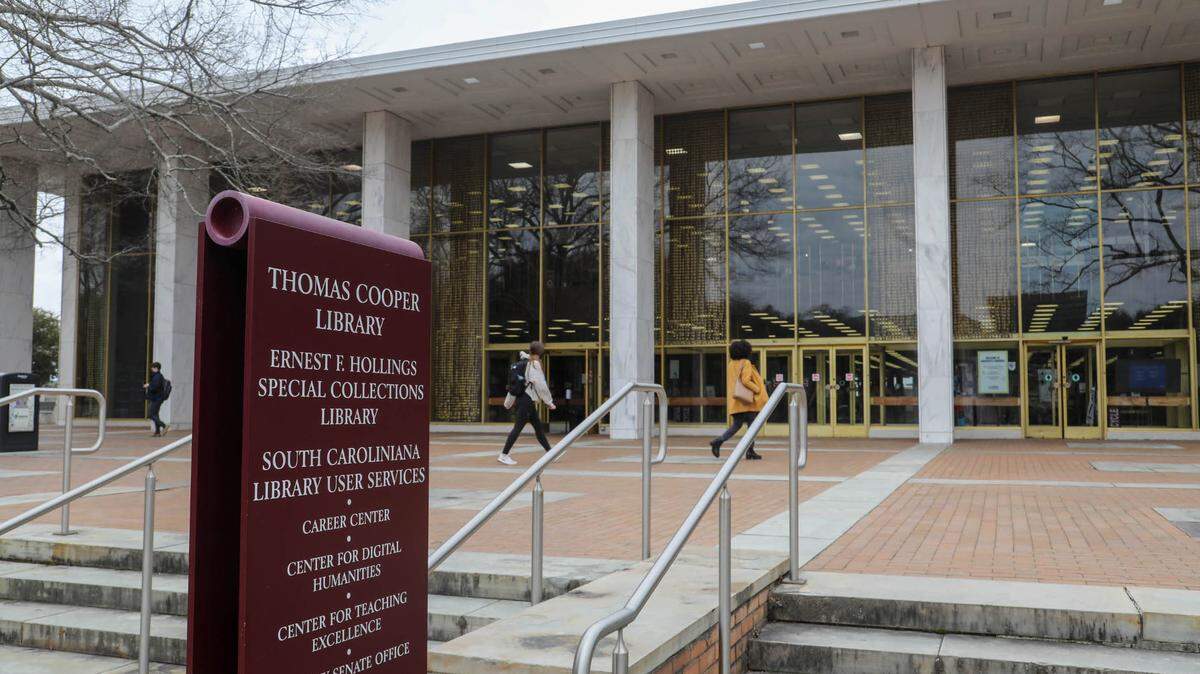 The Thomas Cooper Library on the campus of the University of South Carolina.