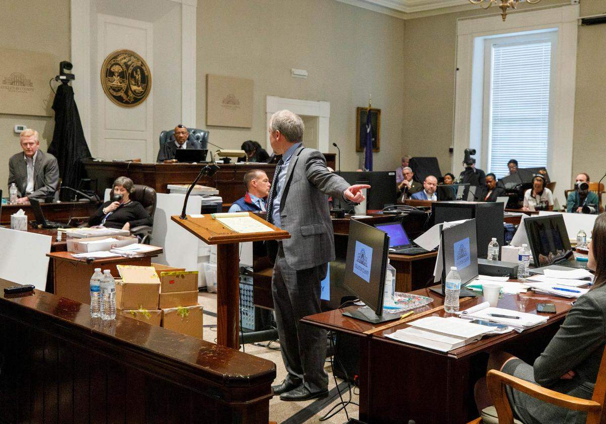 Prosecutor Creighton Waters questions Alex Murdaugh during Murdaugh’s murder trial at the Colleton County Courthouse in Walterboro, Friday, Feb. 24, 2023 Grace Beahm Alford/The Post and Courier/Pool