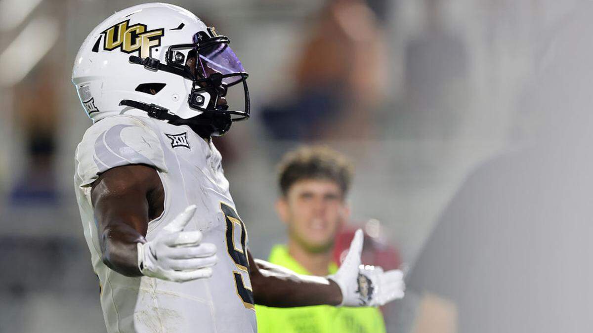 DJ Black of the UCF Knights celebrates his touchdown in the 4th quarter of the game between the UCF Knights and Jacksonville State Gamecocks at FBC Mortgage Stadium on August 28, 2025 in Orlando, Florida.