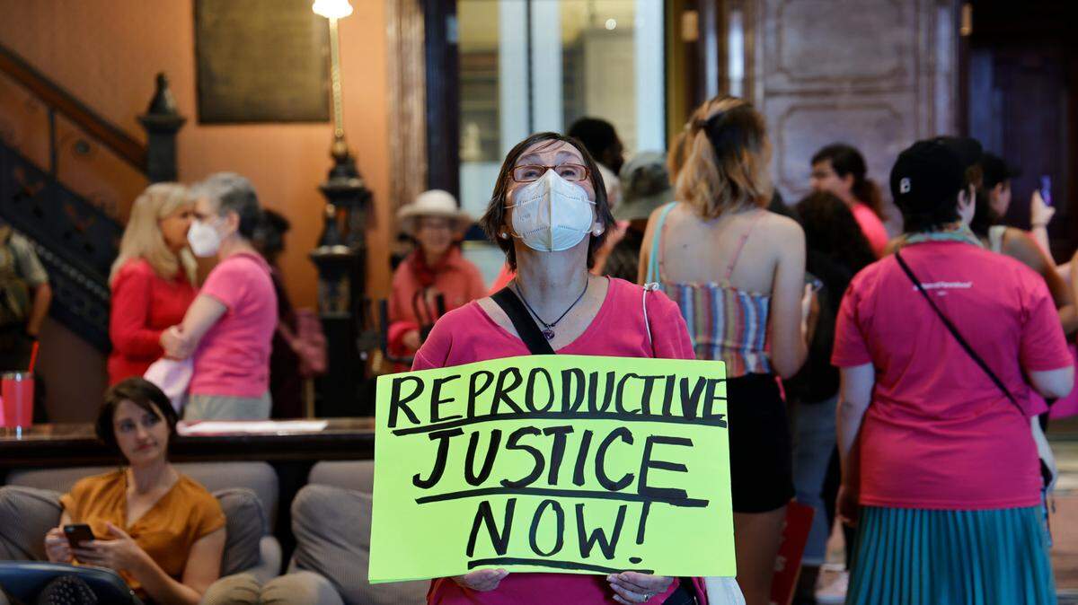 Andrea Kaniarz of Lexington watches the S.C. House of Representatives meet during discussion of a bill banning most abortions in South Carolina on Tuesday, Sept.. 27, 2022.