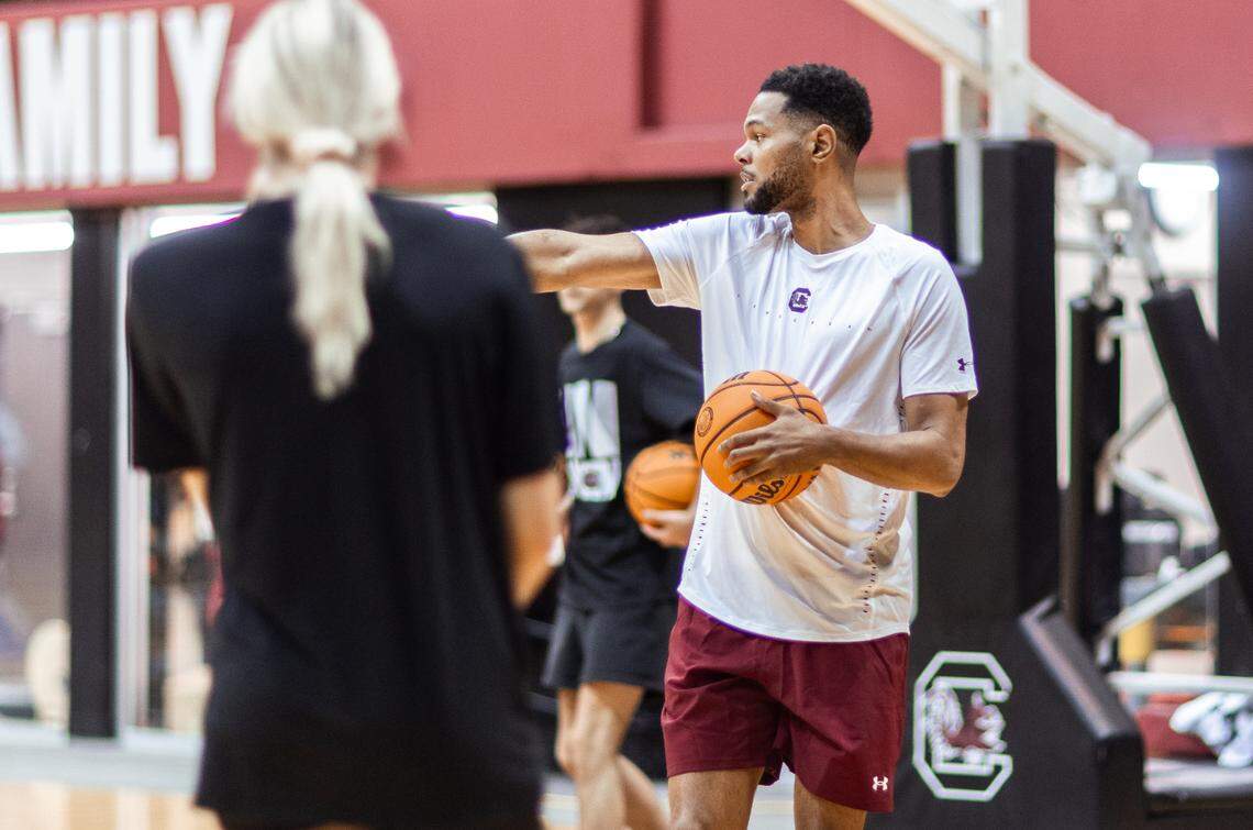New South Carolina women’s basketball coach Wendale Farrow during a practice with the Gamecocks.