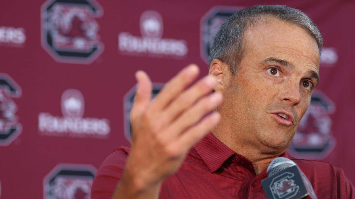 South Carolina head coach Shane Beamer