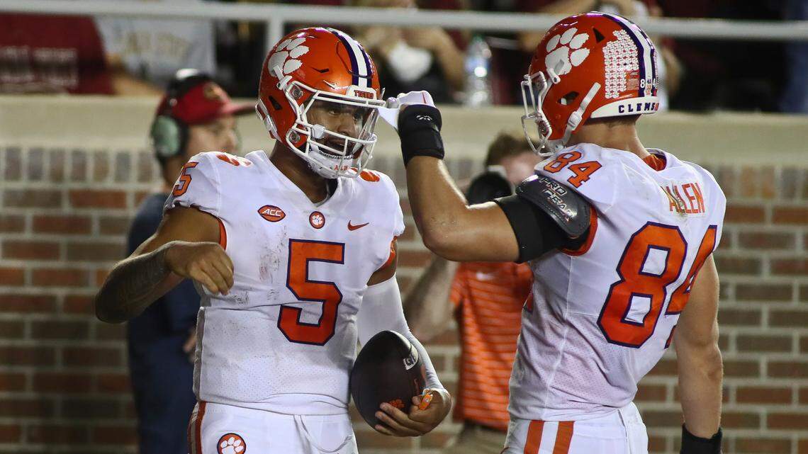 Clemson football handles Florida State behind four DJ Uiagalelei TDs