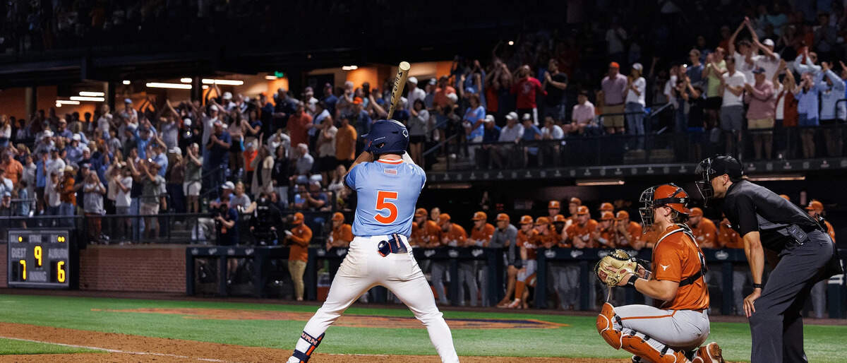 Auburn outfielder Bristol Carter.
