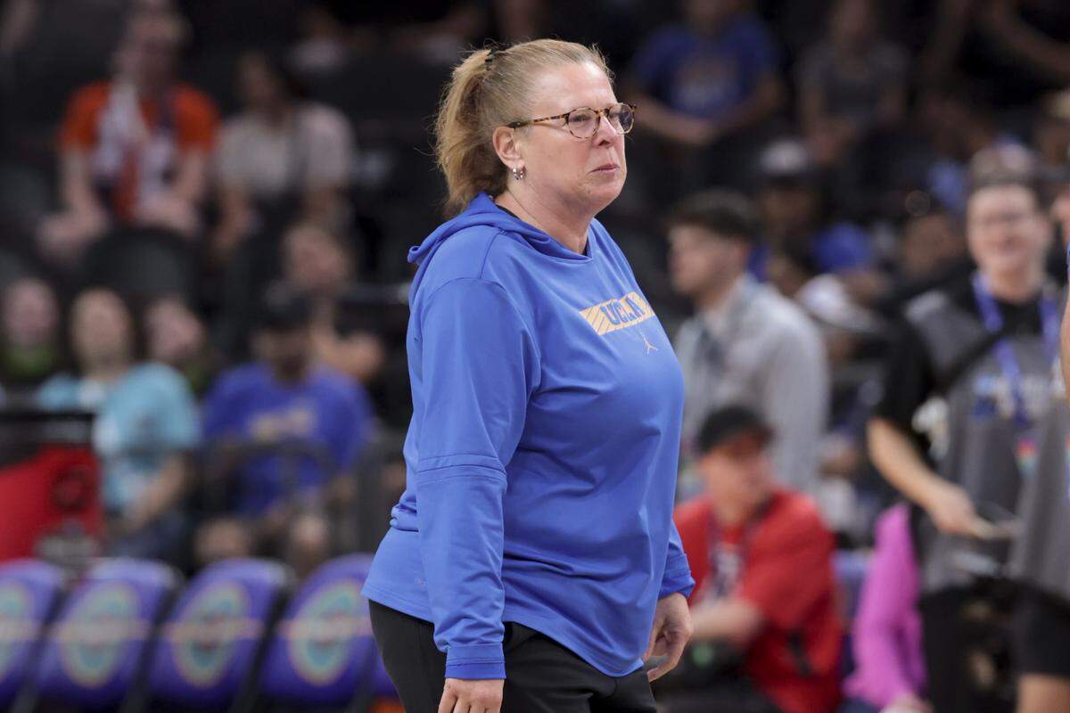 UCLA’s head coach Cori Close during practice at Mortgage Matchup Center in Phoenix on Saturday, April 4, 2026.