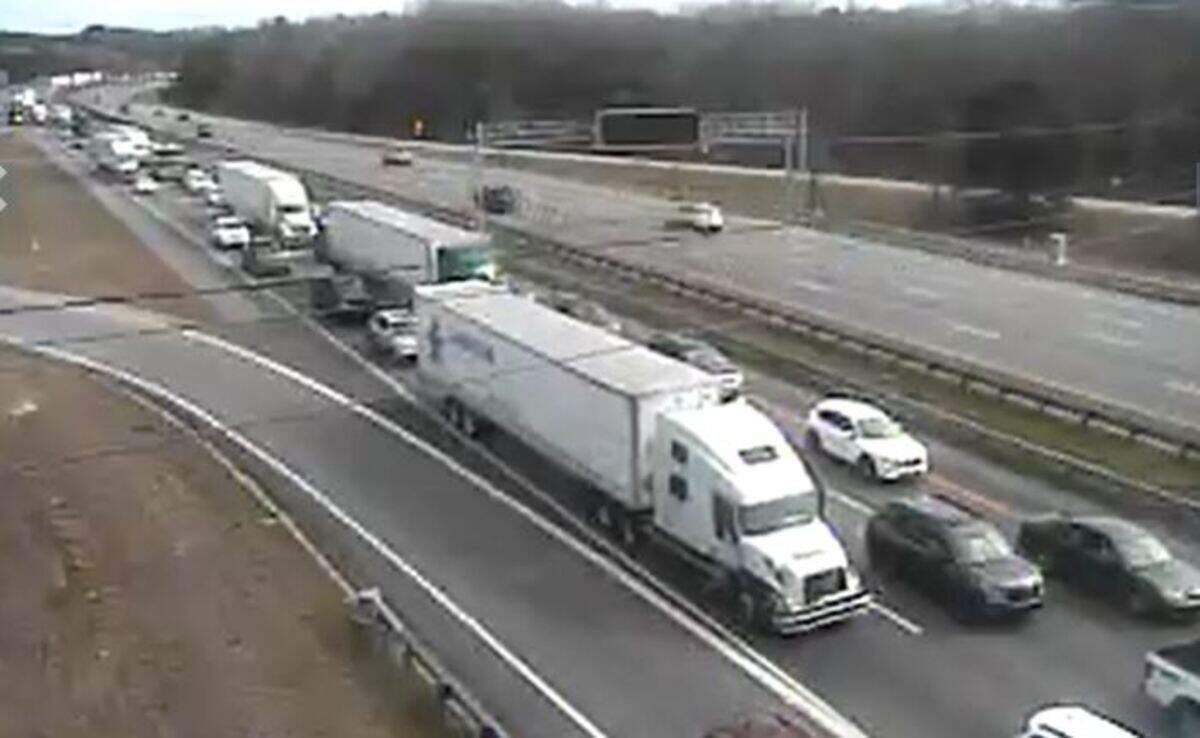 Vehicles were backed following a crash on an interstate in Richland County.