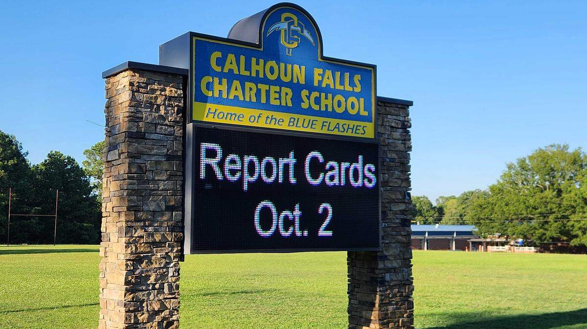 Former SC principal accused of sex with student pleads guilty to reduced charge