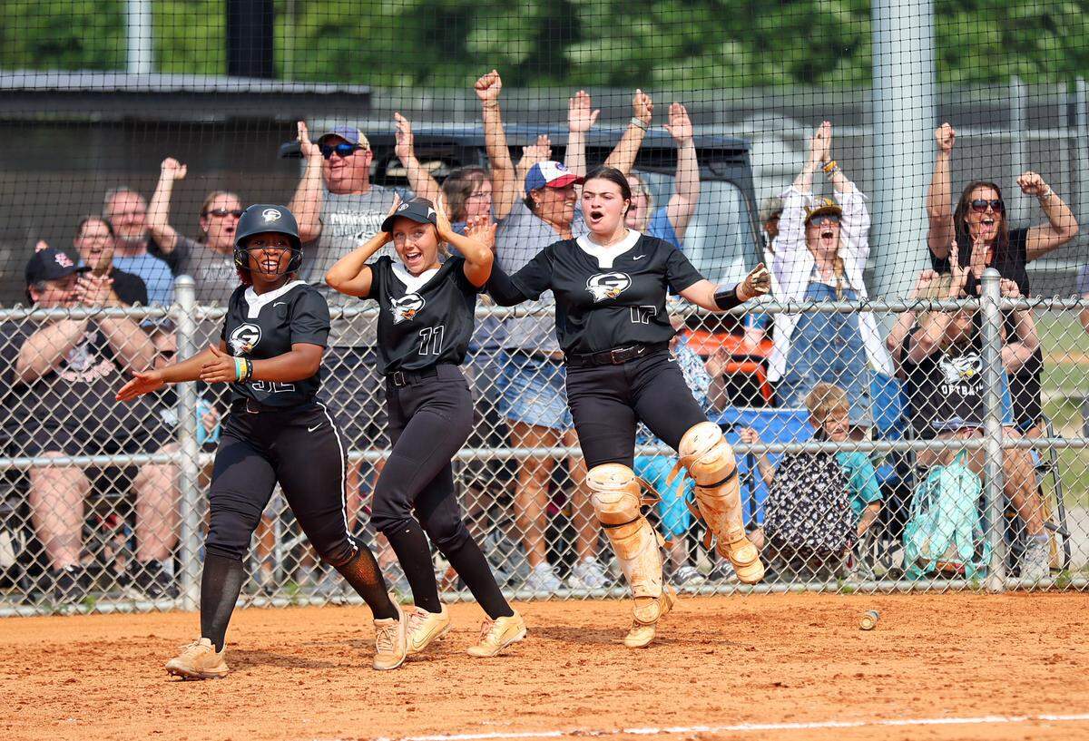 Gray Collegiate teammates celebrate Kaley Anderson’s two-run home run in the 2025 Class 4A softball state championship win on Saturday, May 31. The War Eagles defeated York 5-2.