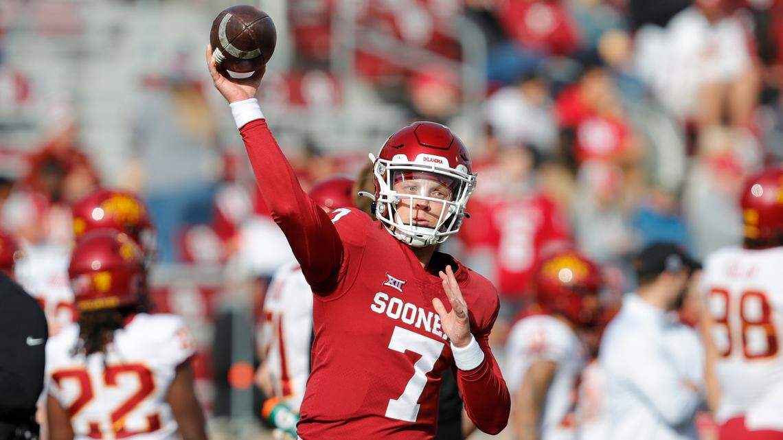 Spencer Rattler (7) transferred to South Carolina and will make his public debut with the Gamecocks when spring practice starts in mid-March.