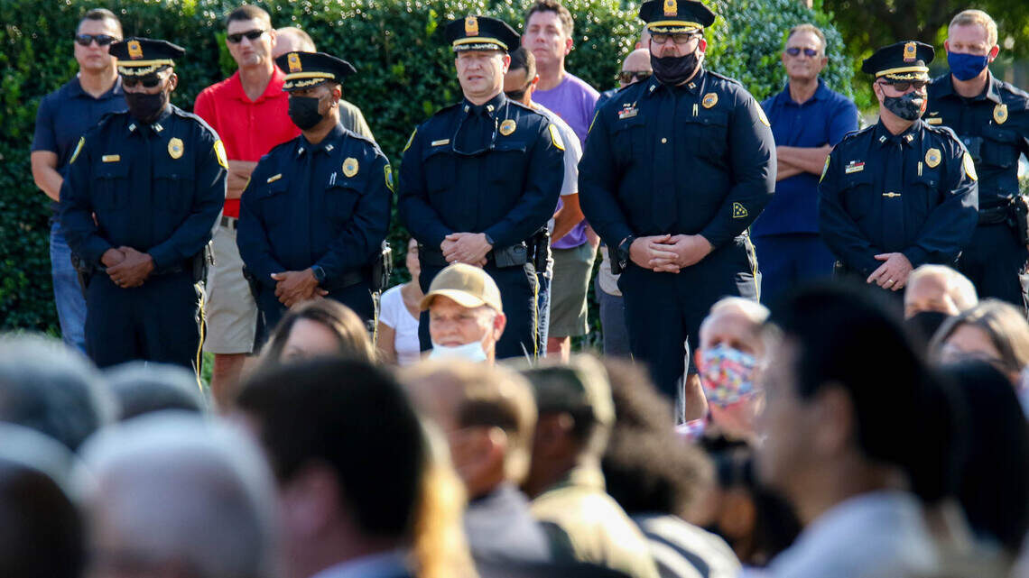 New SC law creates police standards; regulates chokeholds, no-knock warrants, body cameras