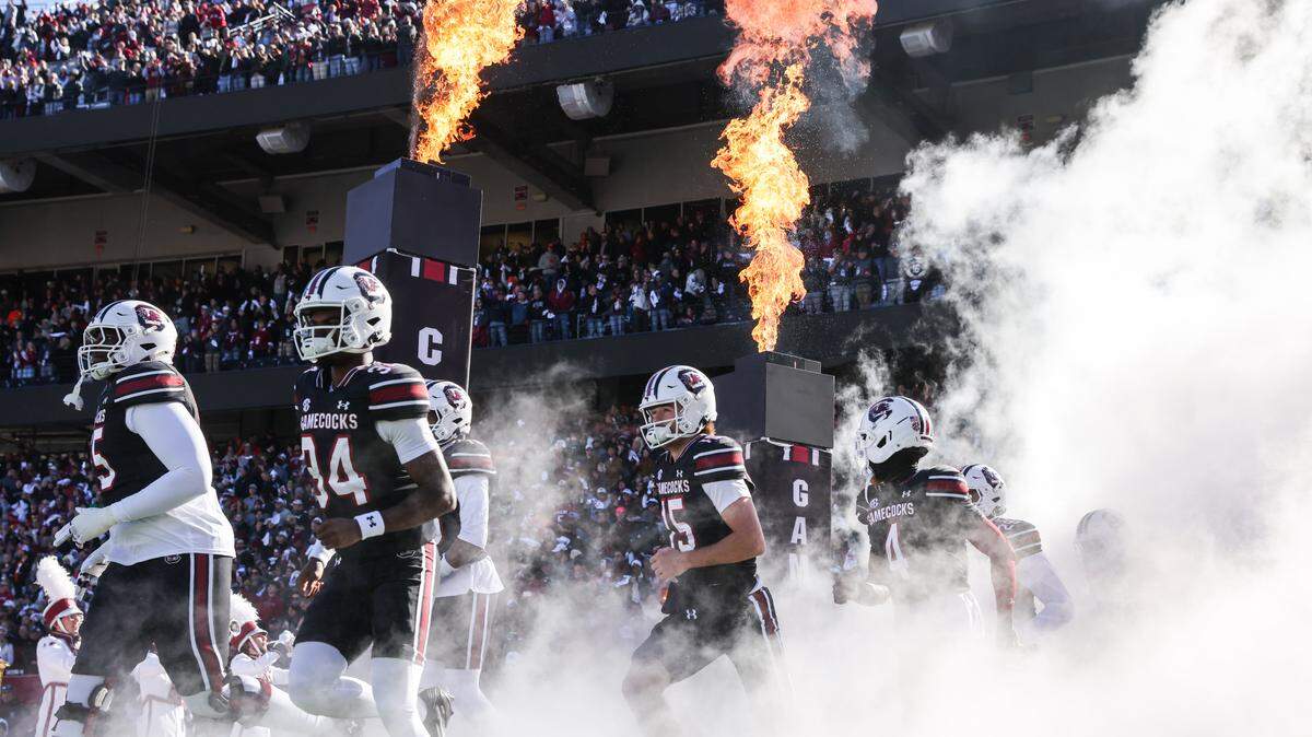 USC and NC State were supposed to play football gmaes in 2030 and 2031.