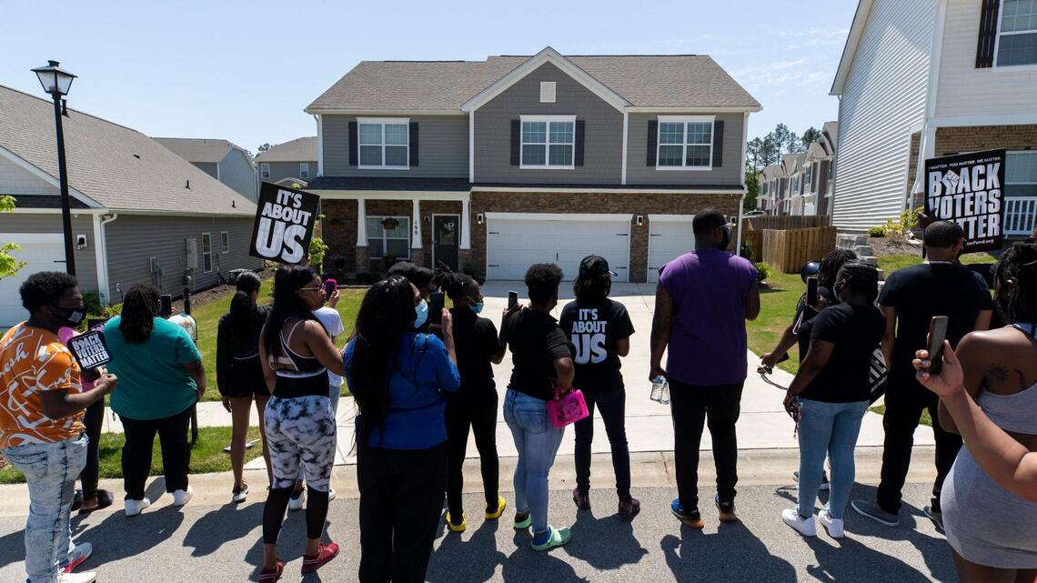 Sheriff investigates ‘disturbing’ video of Black man threatened in Columbia