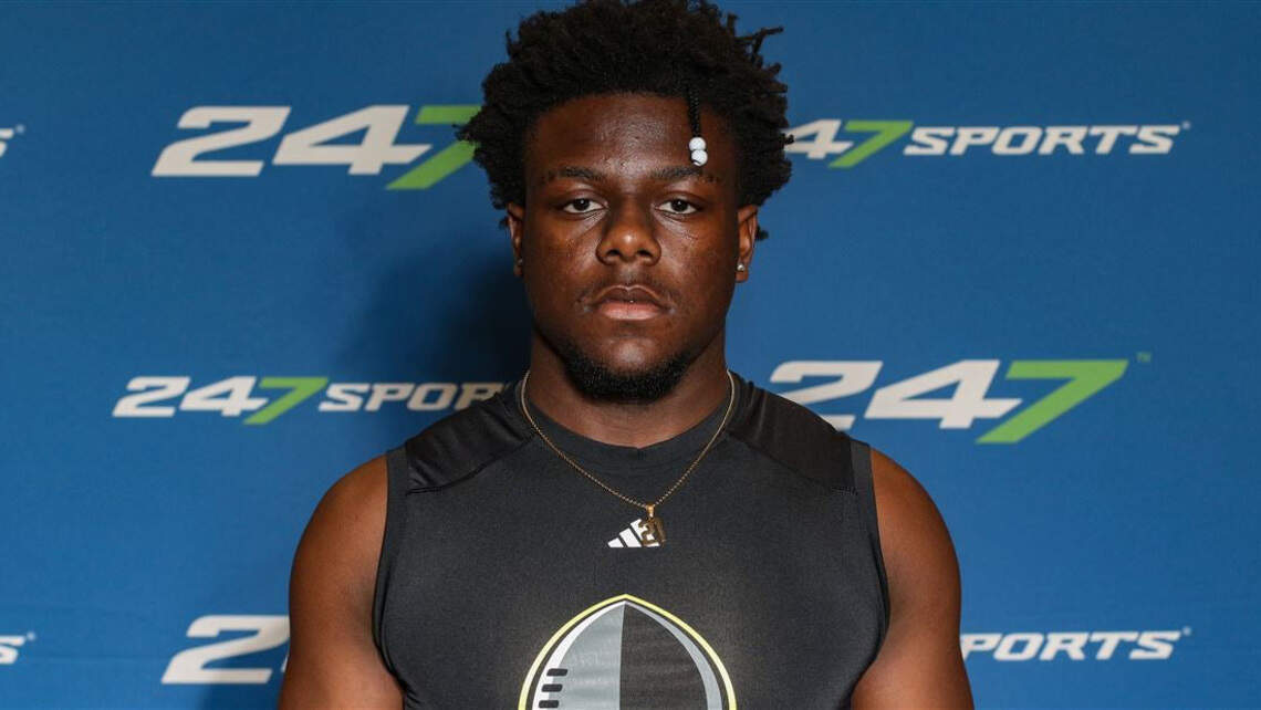 South Carolina making moves with productive in-state tailback. Will he wait for offer?