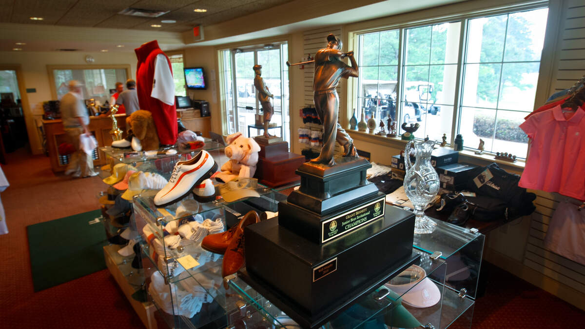 From 2011: Inside the Florence Country Club pro shop