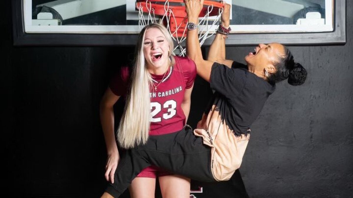 Kitts on Twitter after her visit with South Carolina.