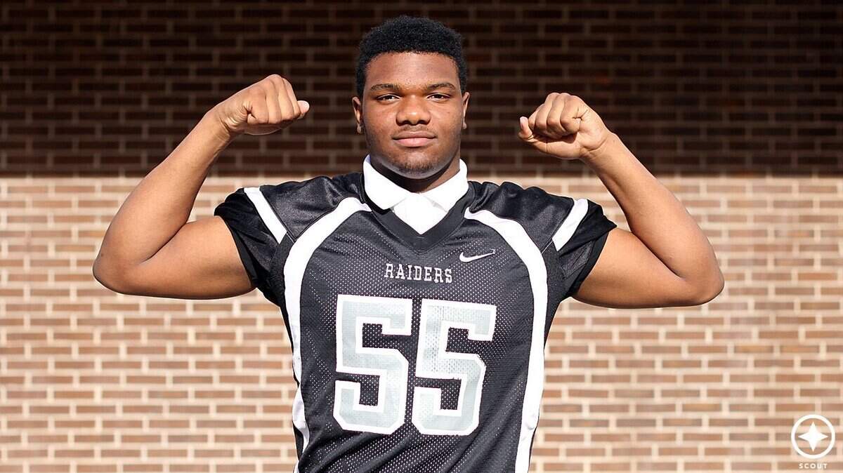 Dante Walker